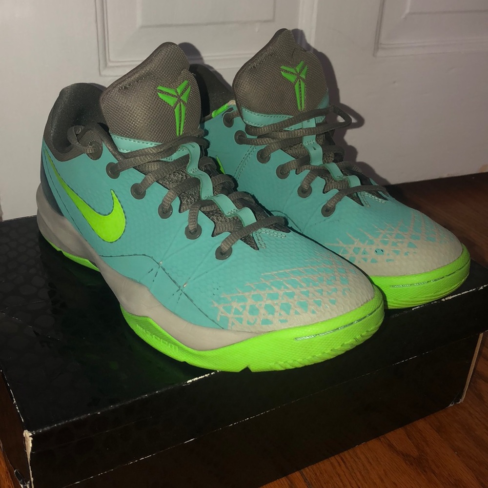 Nike zoom Kobe Venomenon 4